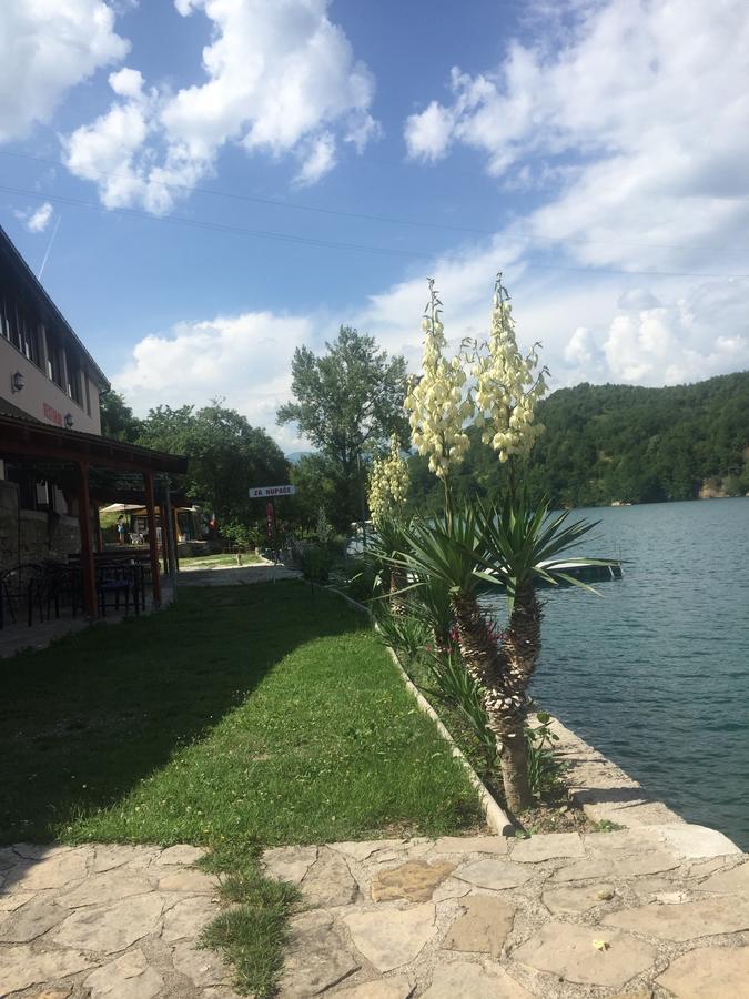 Pansion Asim Bed & Breakfast Jablanica Exterior photo